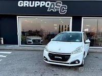 Usata Peugeot 208 75 CV (55 kW) 2015 Bianco Utilitaria