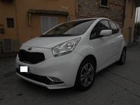 Usata Kia Venga 90 CV (66 kW) 2015 Bianco Utilitaria