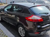 Usata Renault Mégane 110 CV (80 kW) 2013 Marrone Utilitaria