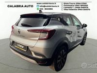 Usata Renault Captur Techno 140 CV (102 kW) 2023 Grigio scuro SUV