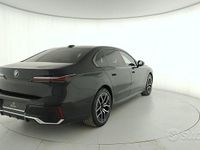 Usata BMW 740 M Sport 299 CV (219 kW) 2024 Nero Berlina