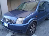 Usata Ford Fusion 68 CV (50 kW) 2005 Utilitaria