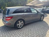 Usata Mercedes R350 Premium 272 CV (200 kW) 2012 Grigio scuro Monovolume