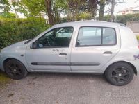 Usata Renault Clio II 2002 Utilitaria