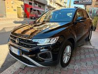 Usata VW T-Roc Business 150 CV (110 kW) 2022 Nero SUV