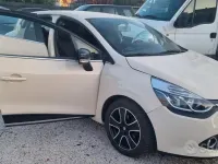 Usata Renault Clio IV Intens 75 CV (55 kW) 2016 Beige Berlina
