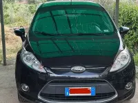 Usata Ford Fiesta Titanium 75 CV (55 kW) 2012 Berlina
