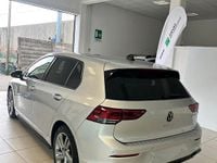 Usata VW Golf VIII R-line 130 CV (95 kW) 2023 Nero Berlina