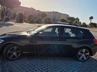 Usata BMW 116 Sport Line 116 CV (85 kW) 2015 Nero Utilitaria
