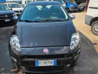 Usata Fiat Punto Street 95 CV (69 kW) 2017 Nero Utilitaria