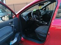 Usata Renault Captur 116 CV (85 kW) 2024 Rosso SUV