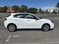 Occasion Alfa Romeo Giulietta 120 ch (88 kW) 2016 Blanc Citadine