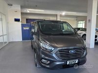Usata Ford Tourneo Titanium 131 CV (96 kW) 2020 Grigio Monovolume