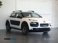 Usata Citroën C4 Cactus Shine 99 CV (72 kW) 2017 Bianco Utilitaria