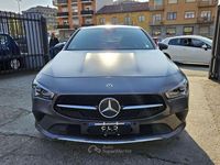Usata Mercedes CLA200 Premium 150 CV (110 kW) 2022 Grigio scuro Berlina