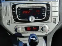 Usata Ford Kuga Individual 163 CV (119 kW) 2012 Argento pastello SUV