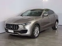 Usata Maserati Levante 250 CV (183 kW) 2018 Grigio SUV