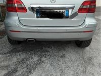 Usata Mercedes 180 2007 Grigio Berlina