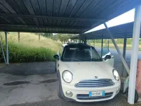 Usata Mini Cooper D 109 CV (80 kW) 2009 Beige Utilitaria