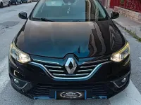 Usata Renault Mégane III Zen 110 CV (80 kW) 2016 Nero Berlina