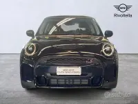 Usata Mini Cooper S 178 CV (130 kW) 2022 Nero Utilitaria