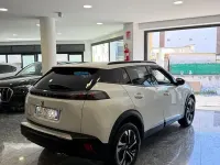 Usata Peugeot 2008 Allure 131 CV (96 kW) 2020 Bianco SUV
