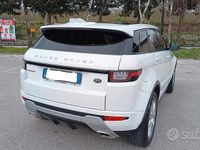 Usata Land Rover Range Rover evoque 150 CV (110 kW) 2015 Bianco SUV