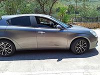 Usata Alfa Romeo Giulietta 105 CV (77 kW) 2011 Grigio Berlina