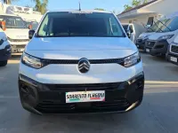 Usata Citroën Berlingo 102 CV (75 kW) 2024 Bianco Monovolume