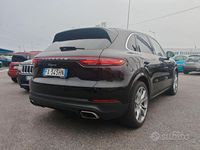 Usata Porsche Cayenne 340 CV (250 kW) 2019 Nero SUV