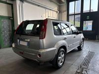 Usata Nissan X-Trail 136 CV (100 kW) 2004 Argento SUV