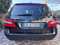Usata Mercedes E250 Elegance 204 CV (150 kW) 2013 Nero Station wagon