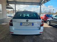 Usata Skoda Octavia G-TEC Ambition 131 CV (96 kW) 2020 Bianco Station wagon