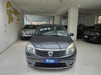 Usata Dacia Sandero 75 CV (55 kW) 2012 Grigio scuro metallizzato Utilitaria