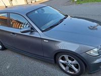Usata BMW 118 143 CV (105 kW) 2009 Grigio Utilitaria