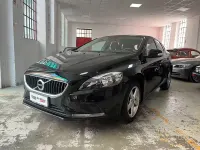 Usata Volvo V40 Business Edition 120 CV (88 kW) 2018 Nero Berlina