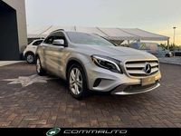Usata Mercedes GLA200 136 CV (100 kW) 2016 Argento SUV