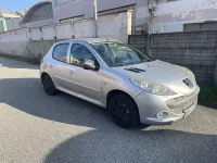 Usata Peugeot 206 60 CV (44 kW) 2012 Berlina