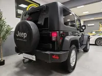 Usata Jeep Wrangler Sahara 177 CV (130 kW) 2008 Black clearcoat SUV