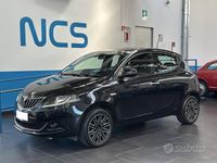 Usata Lancia Ypsilon Gold 69 CV (50 kW) 2021 Nero Utilitaria