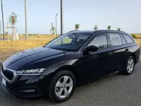 Usata Skoda Octavia Executive 150 CV (110 kW) 2020 Nero Station wagon