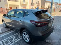 Usata Nissan Qashqai 116 CV (85 kW) 2020 Grigio SUV