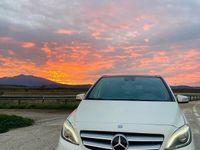 Usata Mercedes B200 Premium 156 CV (114 kW) 2013 Bianco Monovolume