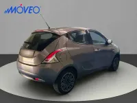 Usata Lancia Ypsilon Gold 69 CV (50 kW) 2018 Grigio Utilitaria