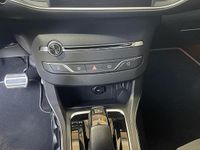 Usata Peugeot 308 GT-line 131 CV (96 kW) 2018 Bianco Berlina