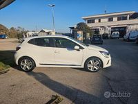 Usata Renault Clio V Intens 85 CV (62 kW) 2020 Bianco Berlina