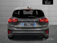 Usata Ford Focus ST 116 CV (85 kW) 2025 Grigio Berlina