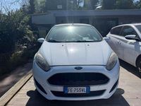 Usata Ford Fiesta Business Edition 95 CV (69 kW) 2016 Bianco Berlina