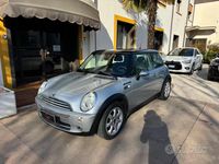 Usata Mini ONE 90 CV (66 kW) 2006 Grigio Utilitaria