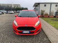 Usata Ford Fiesta 95 CV (69 kW) 2016 Rosso Utilitaria